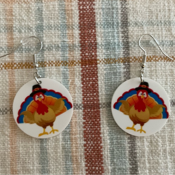 Thanksgiving Turkey 🦃 Earrings - Picture 4 of 4